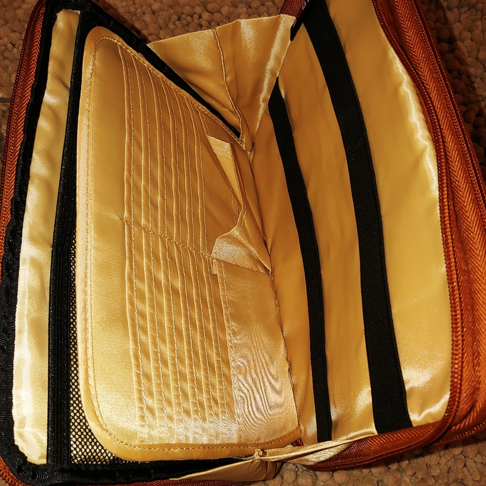 Bubm Rust Color Electronics Storage Case Euc - image 7